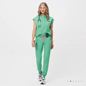 Figs Rafaela Oversized Scrub Top in Surgical Green